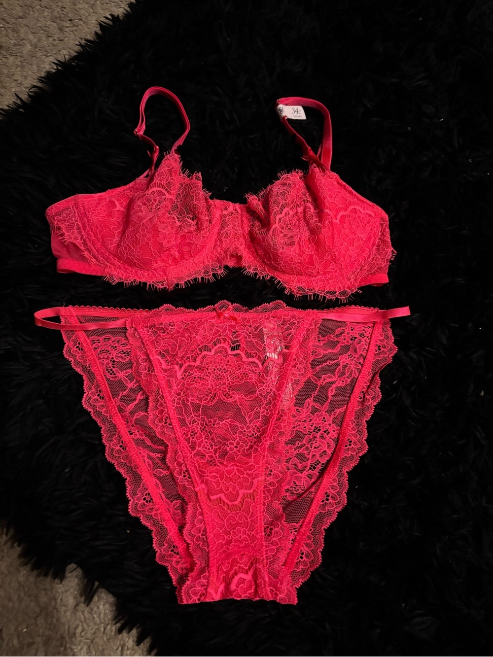 Women's Lace Bra & High-Cut Panty Set - Hot Pink Victoria c34 medium underwear